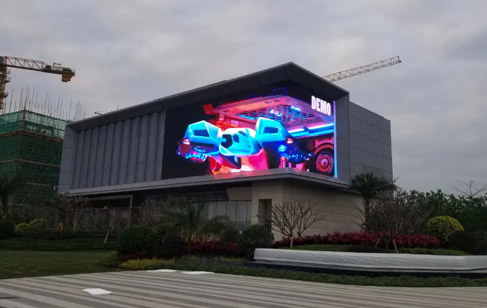 網(wǎng)紅打卡圣地，城市新地標(biāo)，“裸眼3D”LED顯示屏